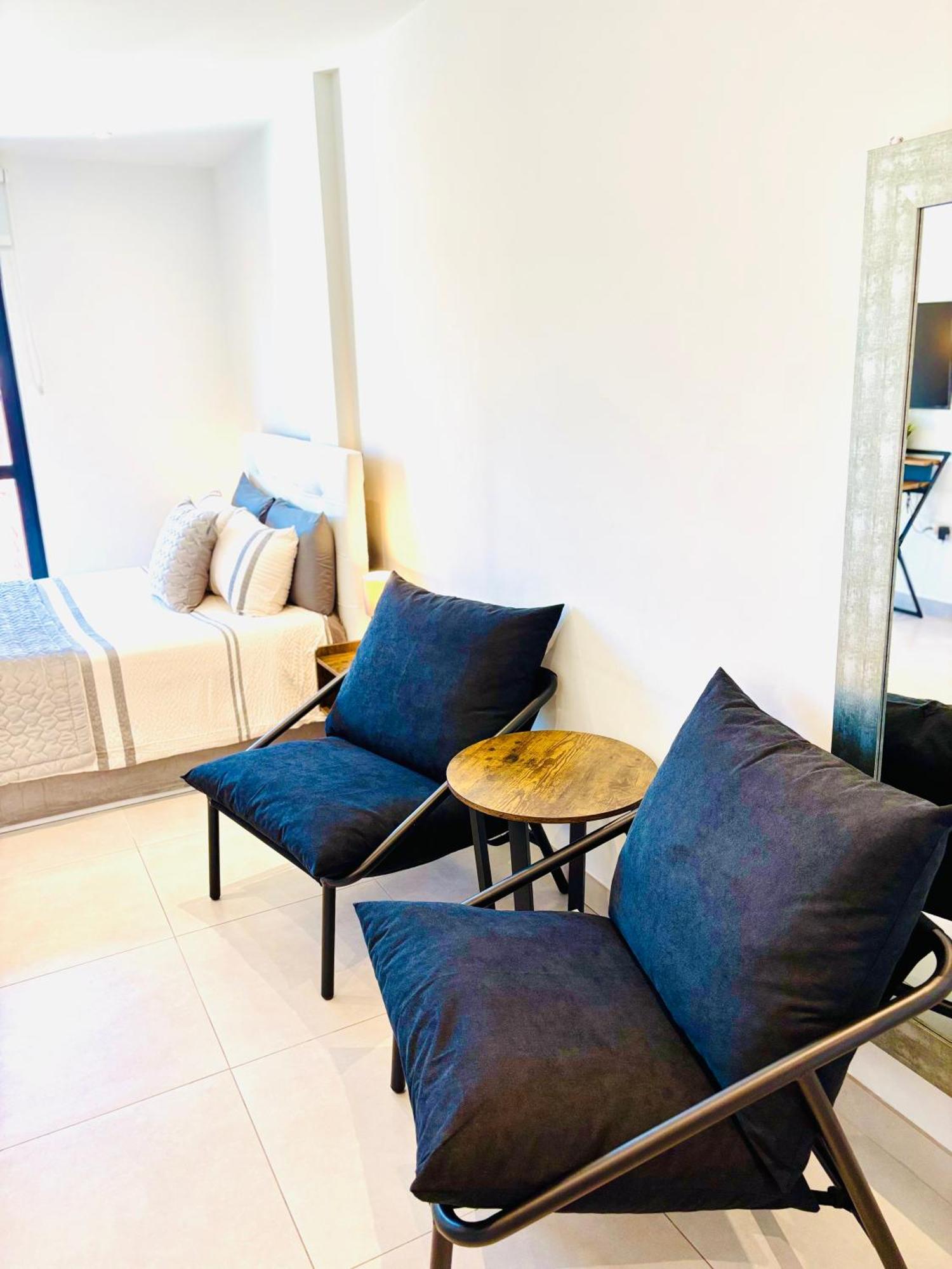 Gibraltar Central Suites 외부 사진